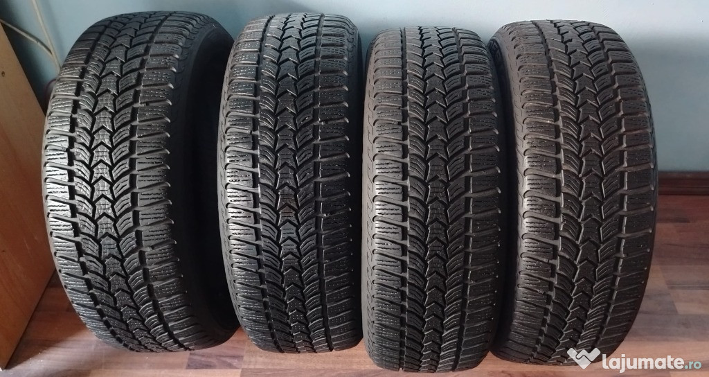SET 4 anvelope iarna Debica 195/55/R16 (600 lei - 11.08-14.08.2025)