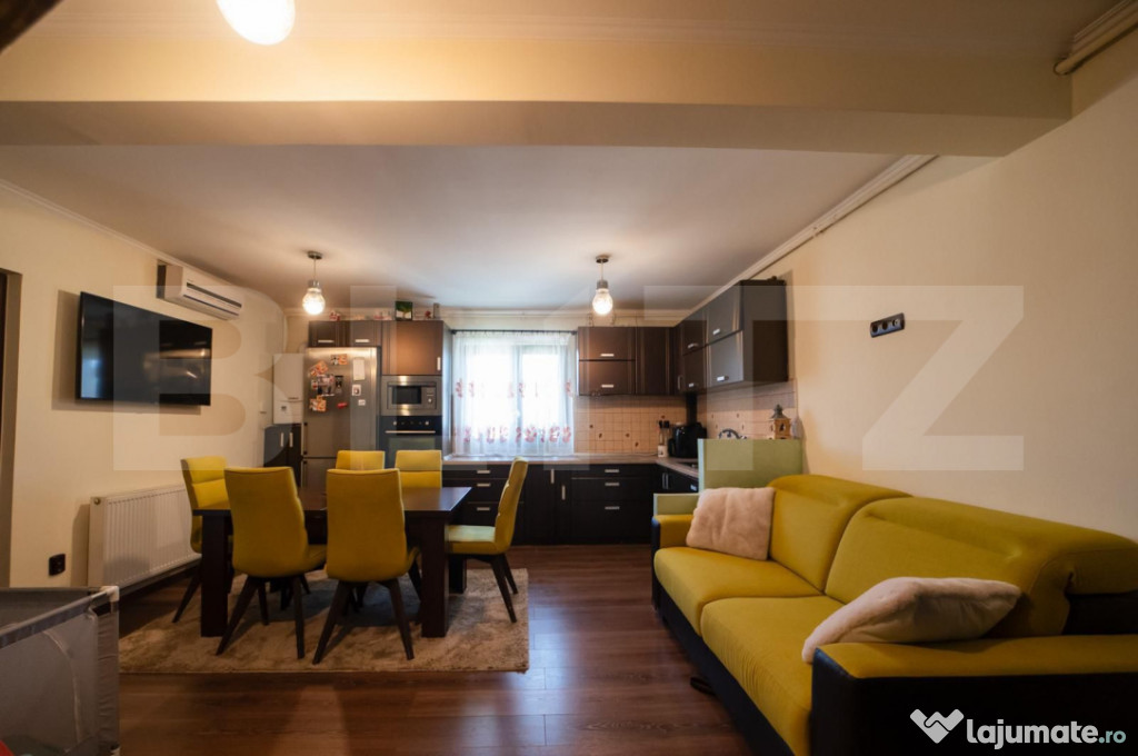 Apartament 3 camere în suprafață de 49,64 mp