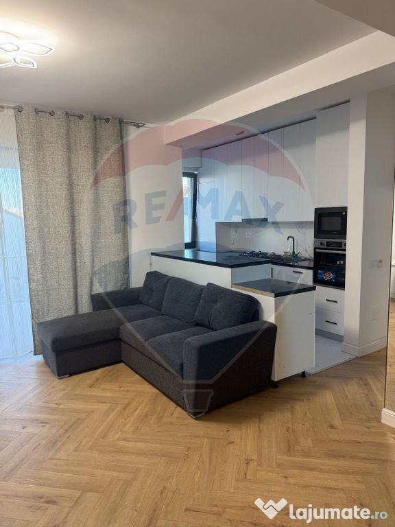 Apartament cu 2 camere de închiriat în zona Central