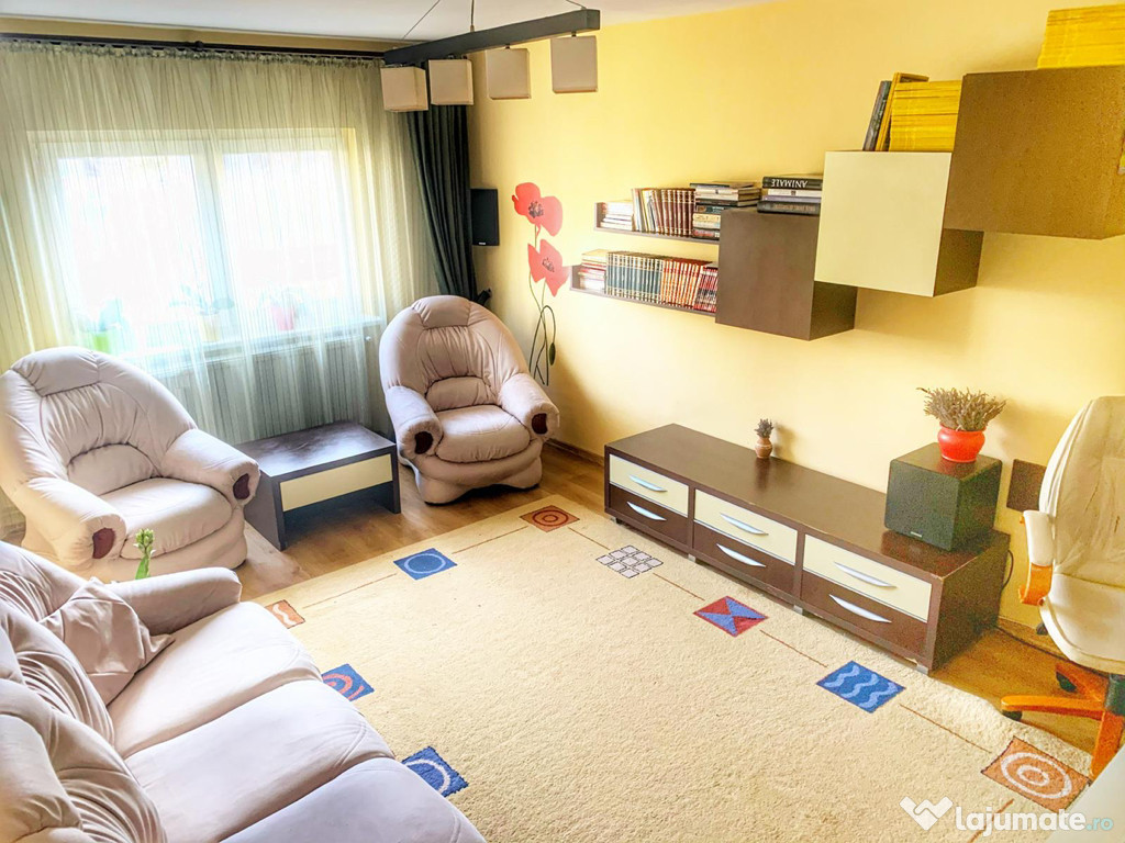 Închiriez apartament 3 camere