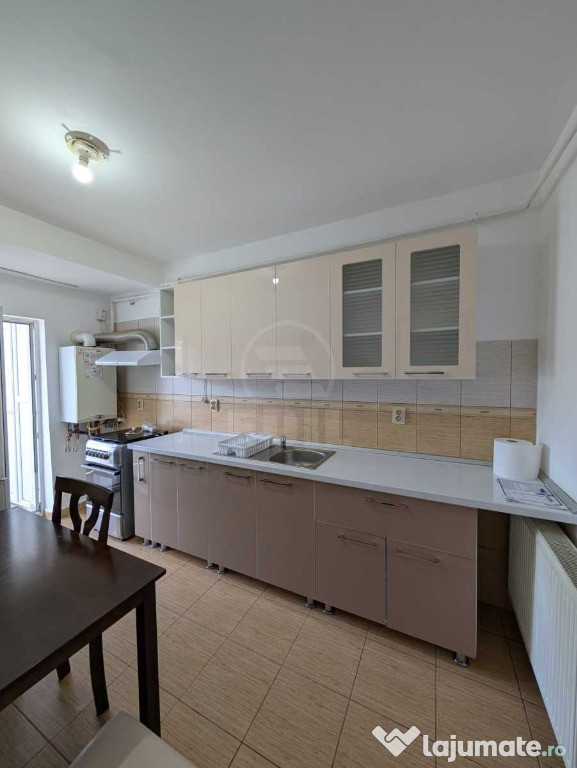 Apartament 1 camera decomandat zona Eroilor