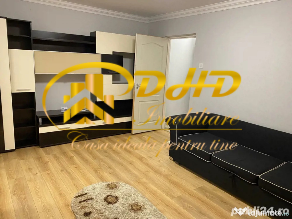 Apartament 2 camere semidecomandat Podul Roș