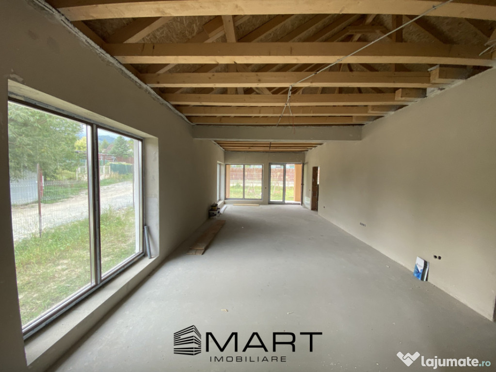 Casa noua pe un nivel - 4 camere, 150 mp, 2 fronturi stradal