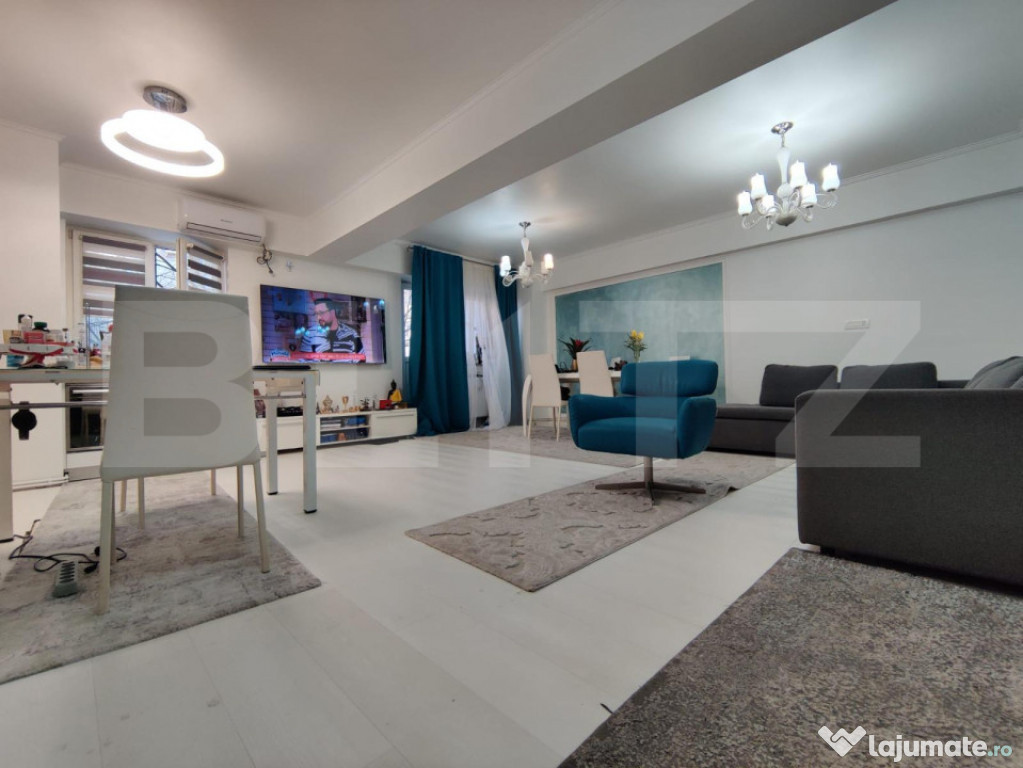 Apartament 3 camere, decomandat, 88 mp total, zona Piata Mar