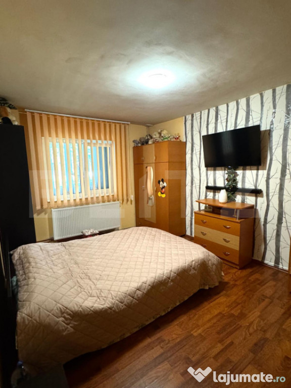 Apartament 2 camere, Decomandat de vanzare
