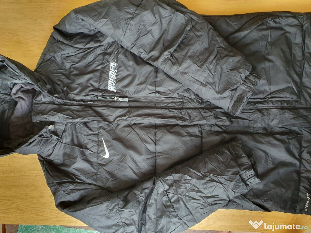 Geaca vintage Nike