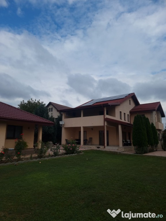 Casa deosebita in Iasi, Valea Adanca