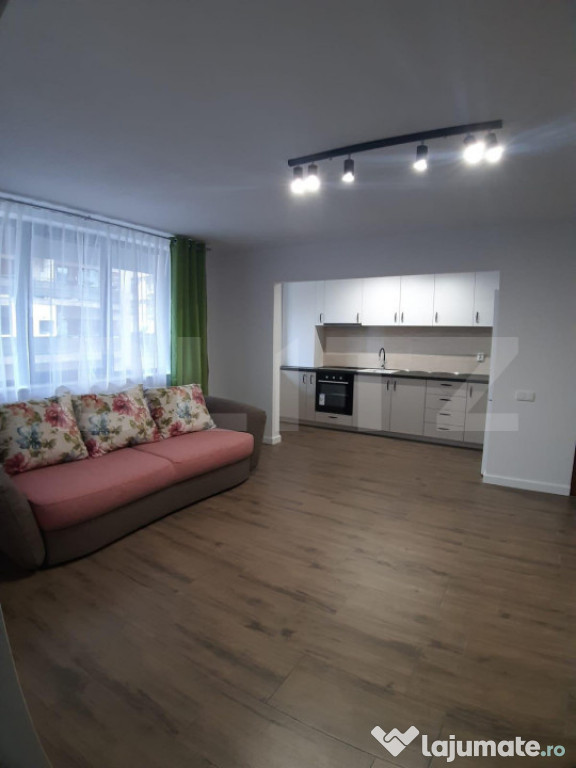 Apartament cu 3 camere, 70 mp, zona Stejarului