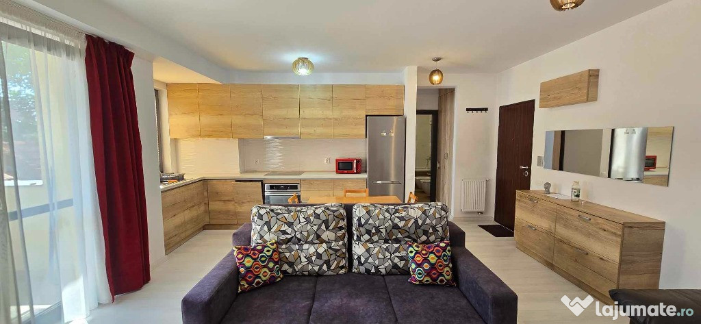 Apartament 2 camere de inchiriat, str. Parcul Petofi