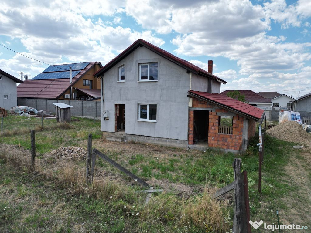 Casa la gri in Frumuseni