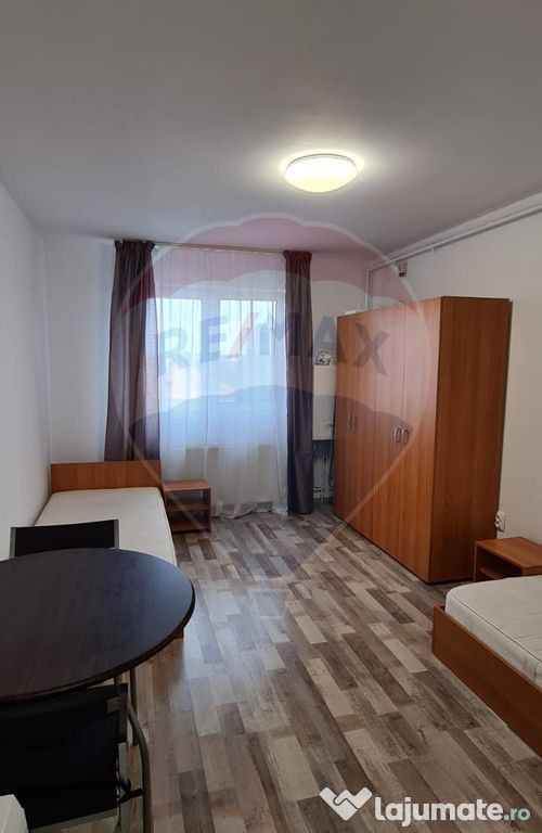 Garsonieră ideală pentru studenți – la baza Colinei ...