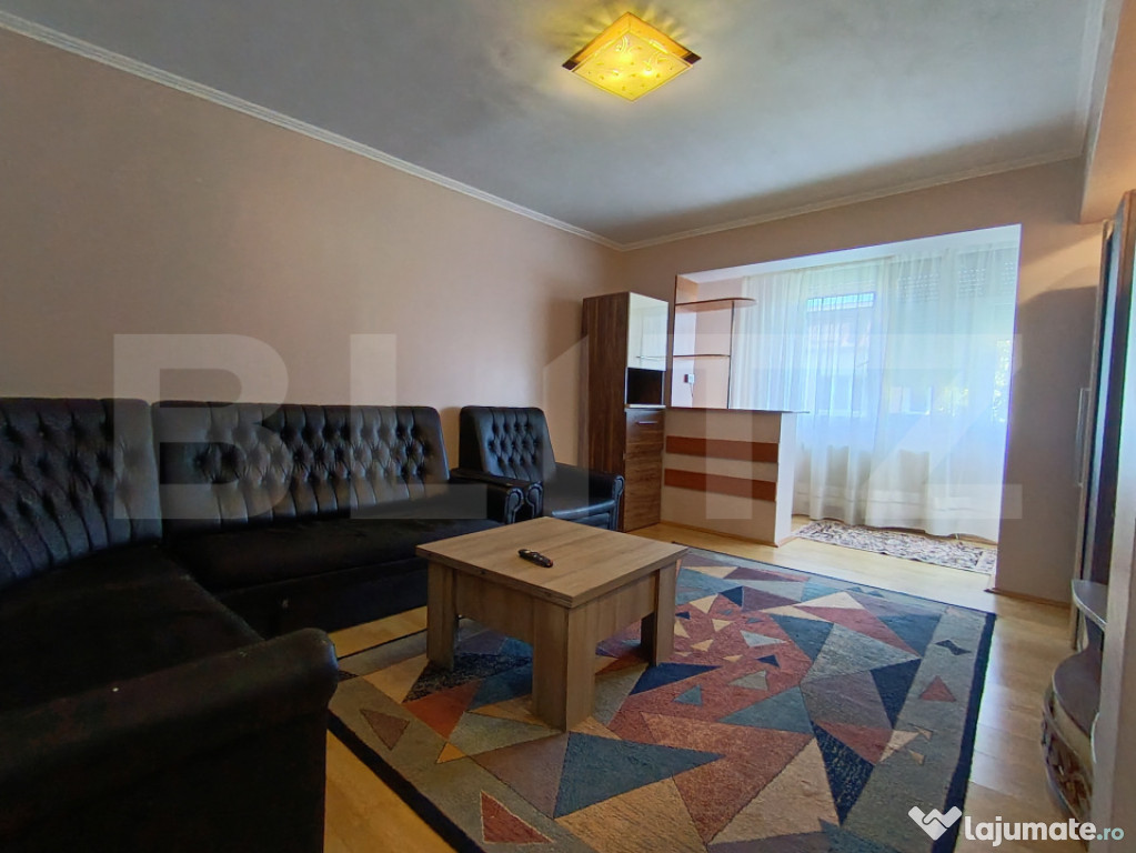 Apartament cu 3 camere și living în suprafață de 65 mp