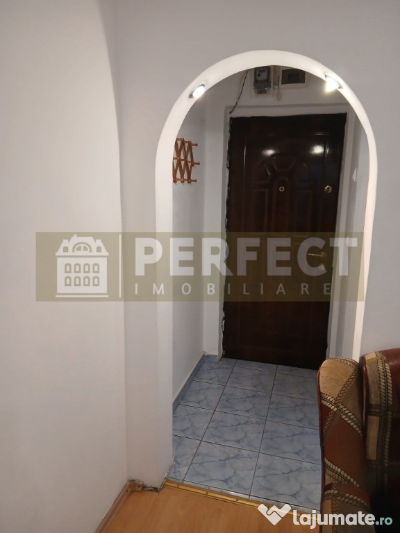 AP.2 camere Baraolt PRET !!!!!43000 euro!!!!
