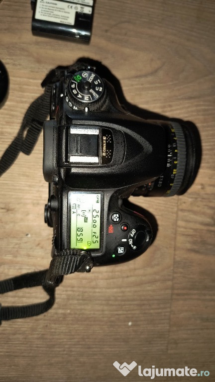 Nikon d7100 cu obiectiv nikkor 50mm f1.8 D impecabila si accesorii
