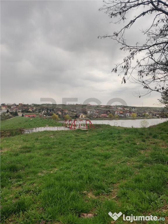 RECO . TEREN INTRAVILAN PALEU