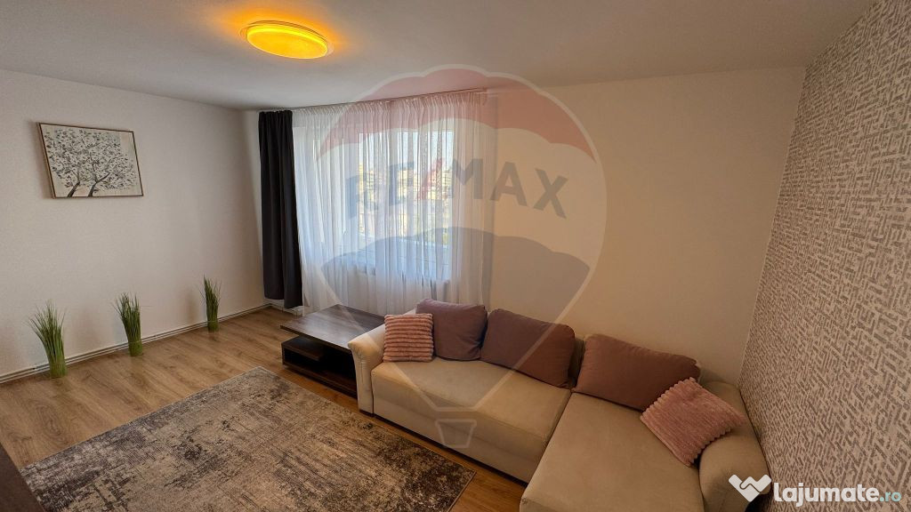 Apartament cu 2 camere de închiriat în zona ULTRACENTRAL