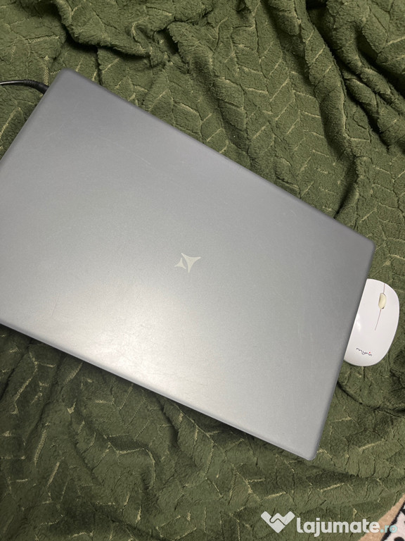 Vând laptop Allview AllBook H,folosit