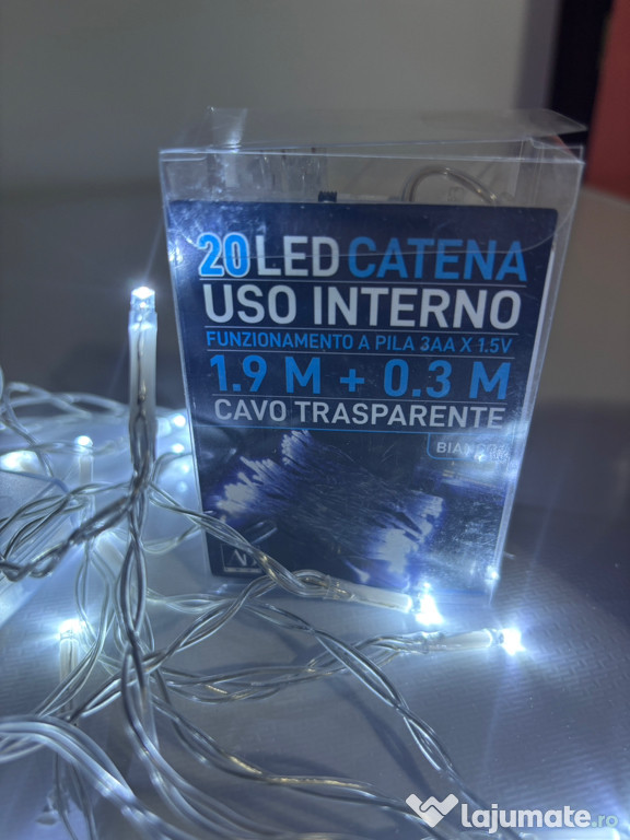 Instalatie 20 led alb rece pe baterii
