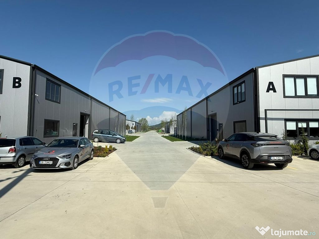 Spatiu industrial Hale 4+2 depozit logistic, birouri prem...