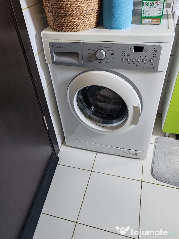 Mașină de spălat rufe Arctic 5kg