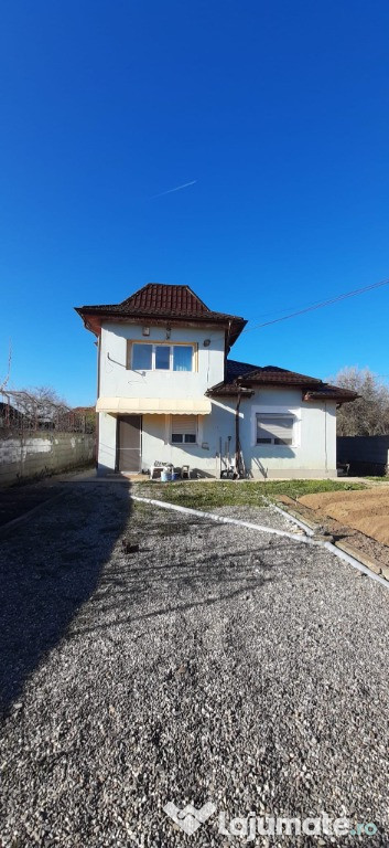 Casa-vila p+1 Cartier Priseaca, Targoviste