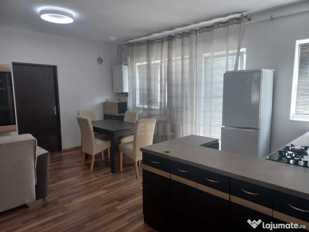 Apartament 2 camere zona centrala