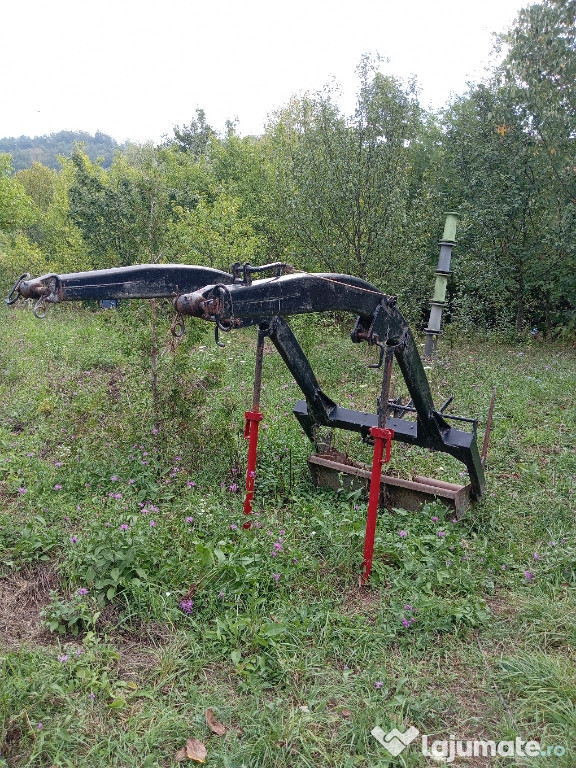 Vând încărcător pt. utilaje