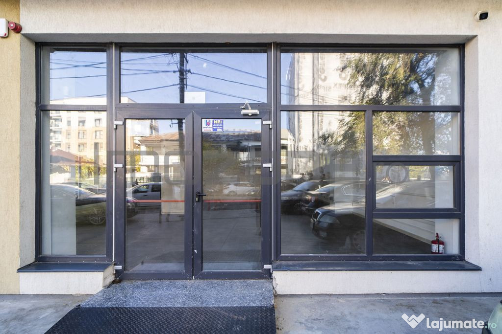 Cauti un Spatiu Comercial? 70 mp, Bld. Uverturii, Stradal...