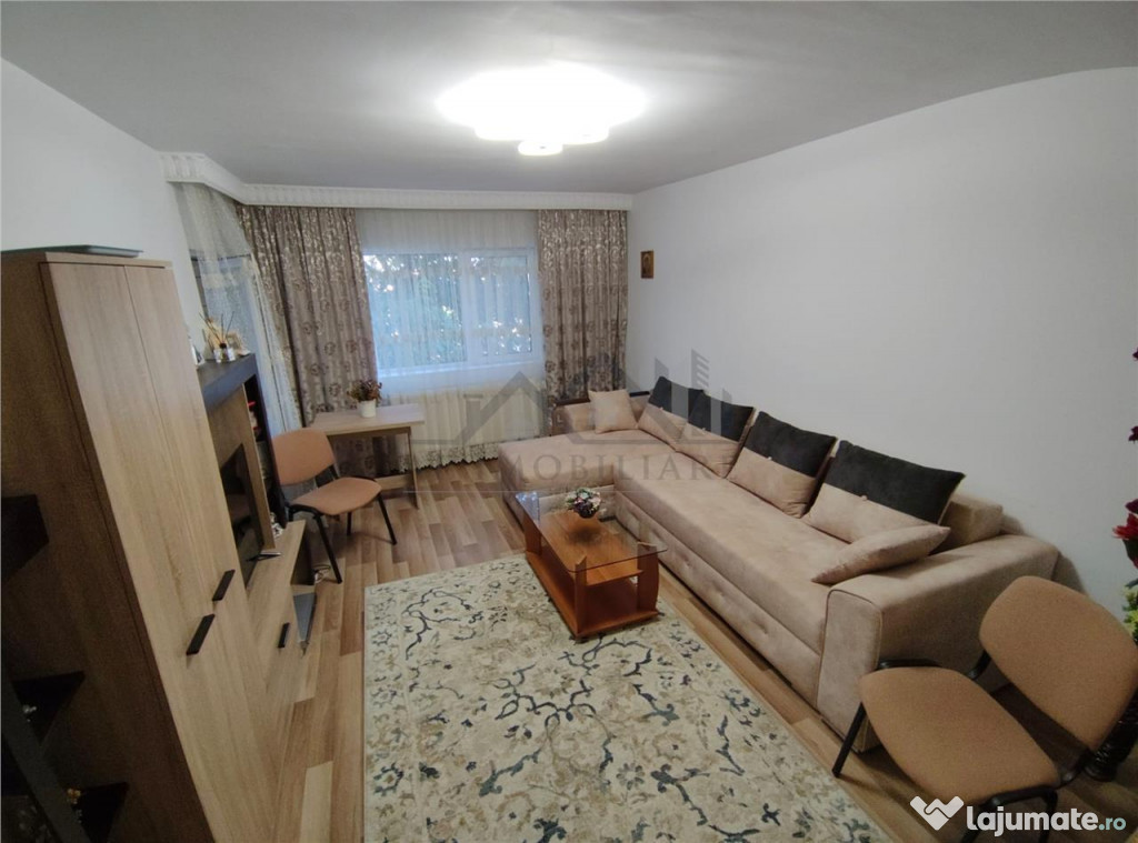 Apartament 3 camere bloc din 1986 CUG - Tudor Neculai