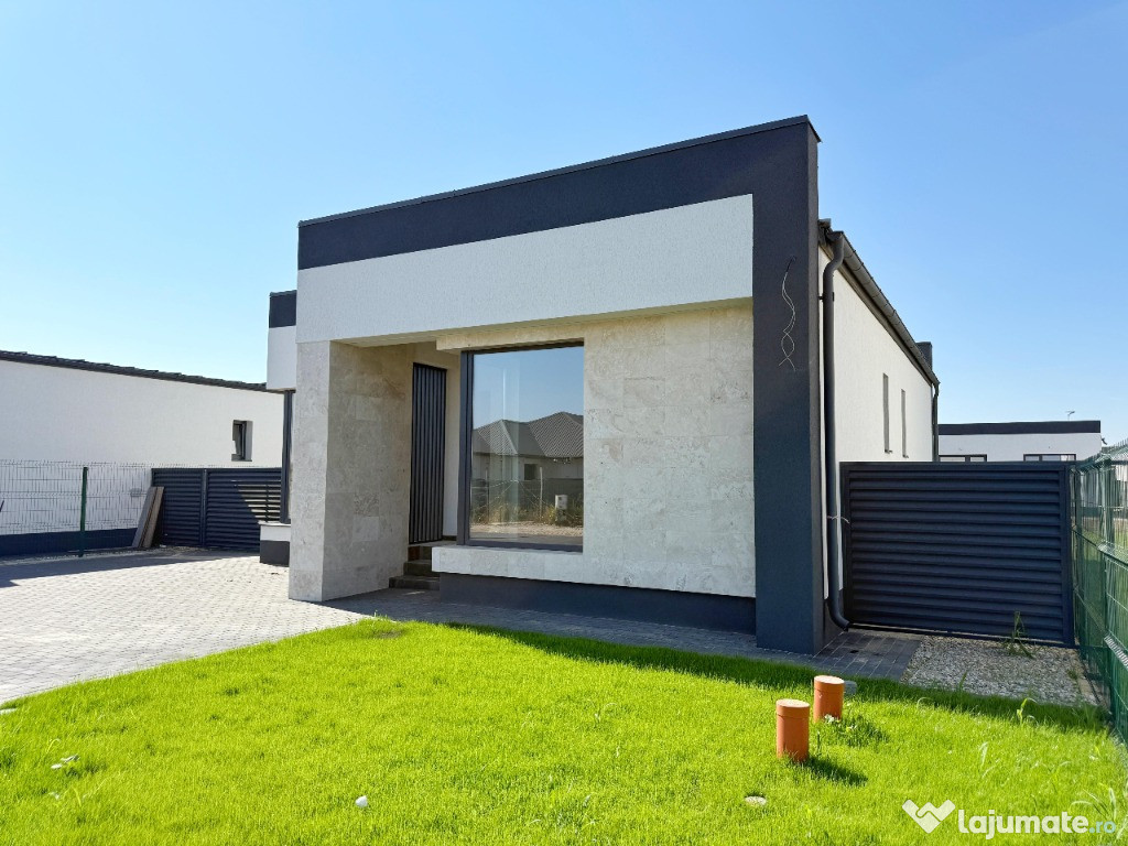 Casa individuală parter||3camere 2 bai+dressing||teren 330mp||2min STV