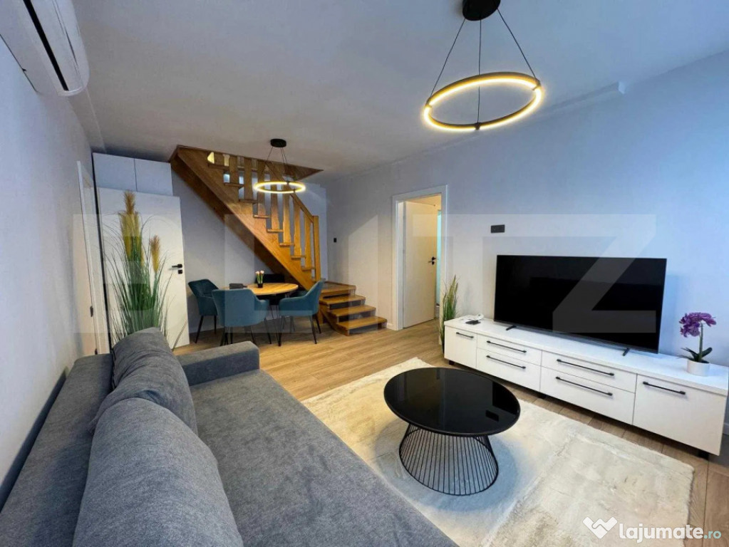 Apartament 3 camere decomandate, Centru, 90 mp, parcare, cur