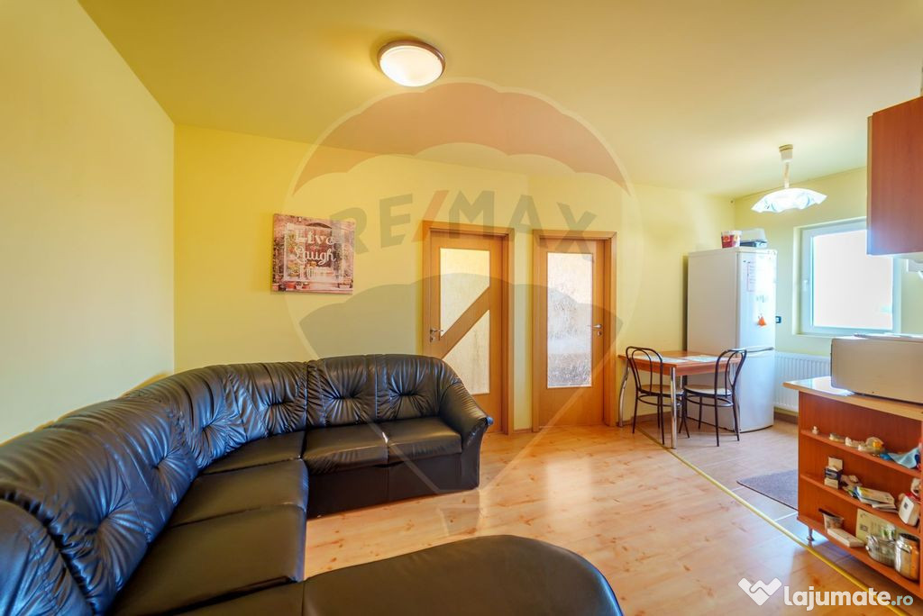 Apartament cu 3 camere Ared Uta
