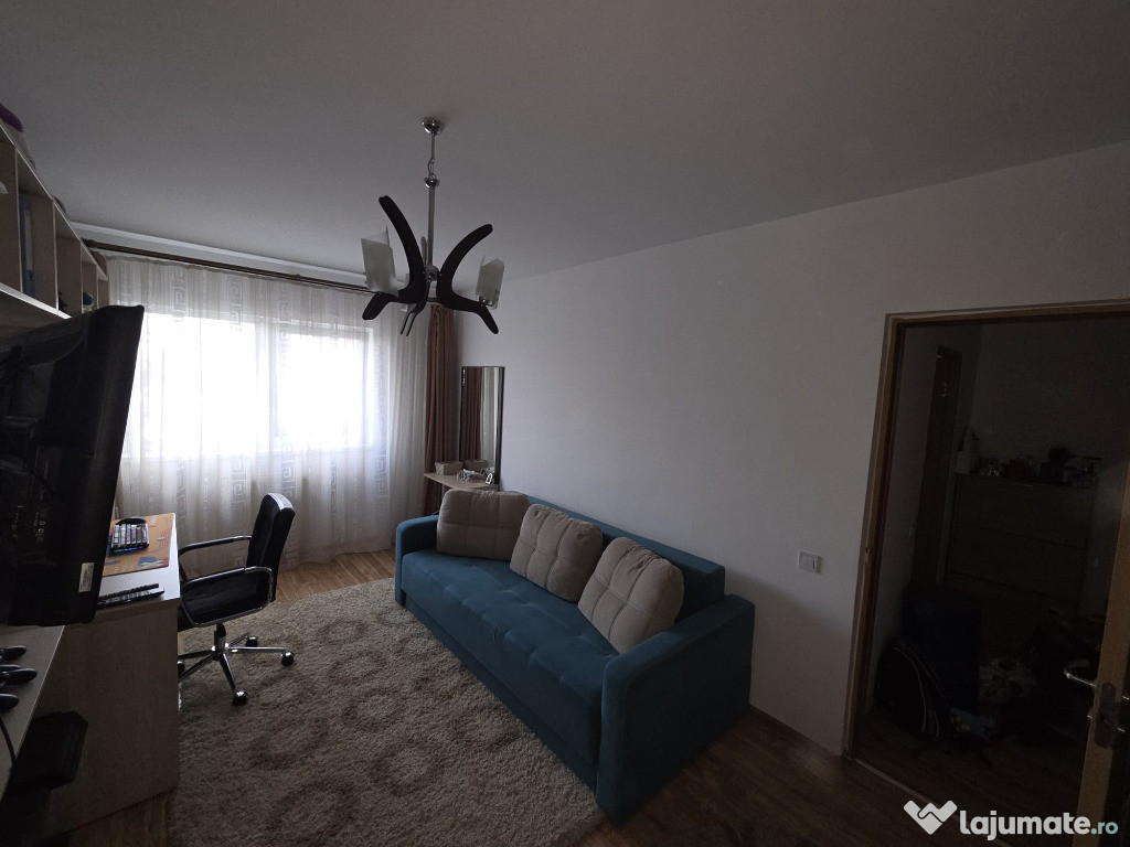 Apartament cu 2 camere, decomandat, zona Profi Eroilor
