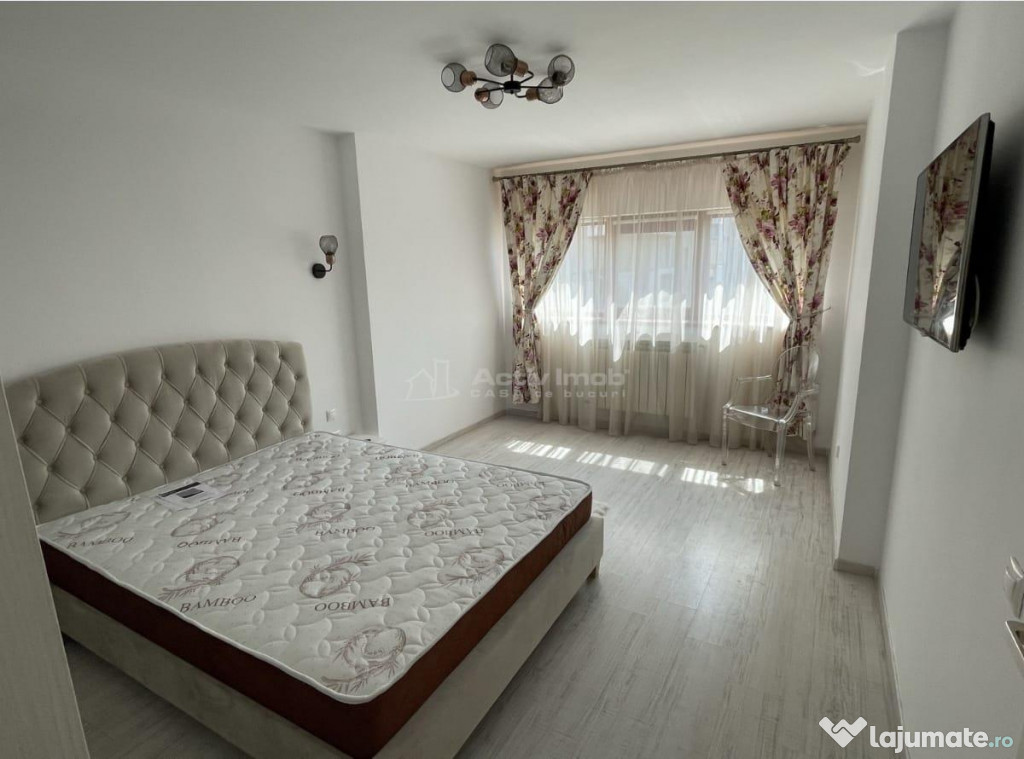 Apartament situat central, foarte modern, mobilat si utilat