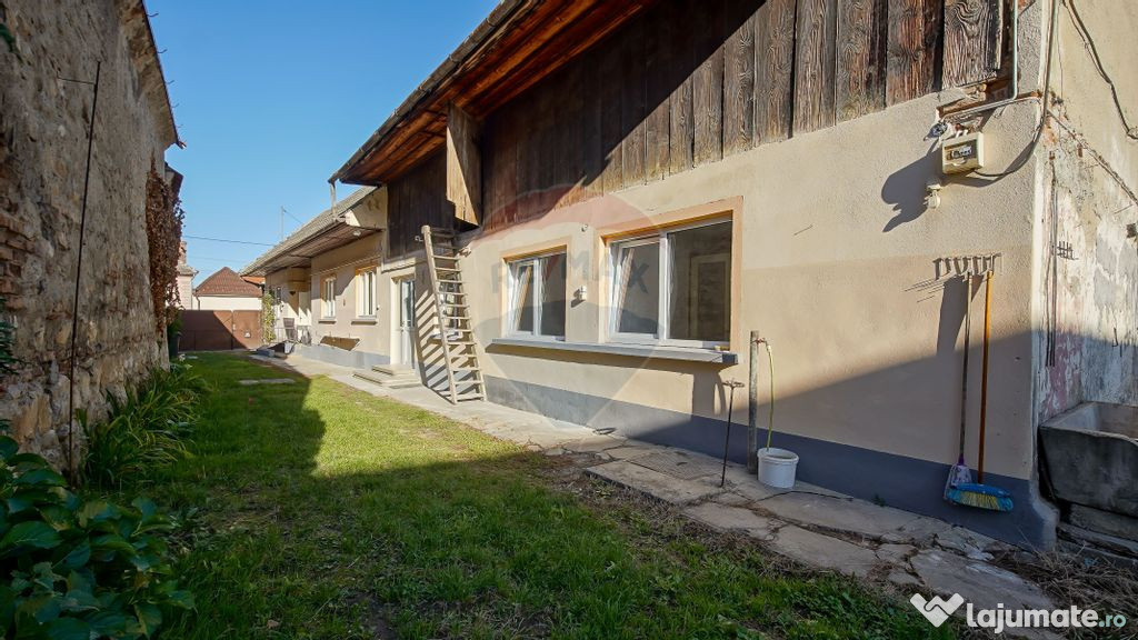 Comision 0 %! Casă cu 5 camere de vânzare în zona Turc...