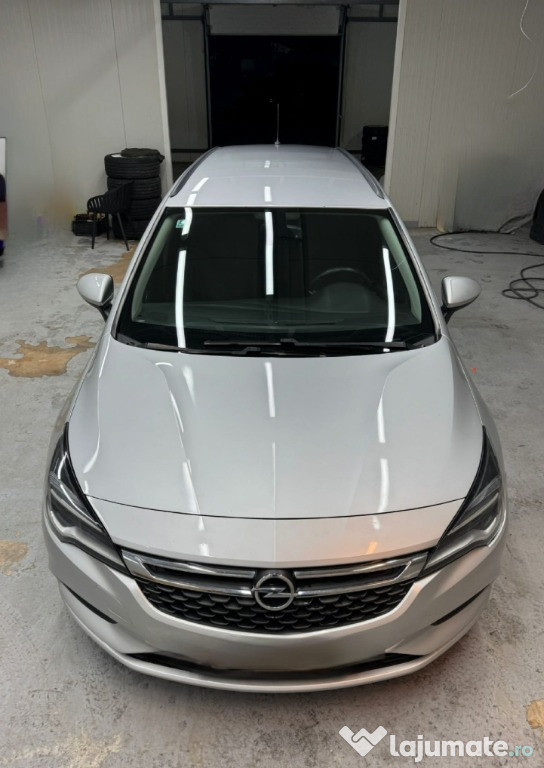 Opel Astra Sport Tourer