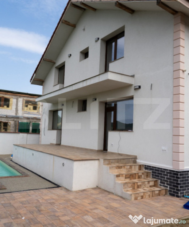 Casa de vanzare cu piscina, 3 camere-Micesti