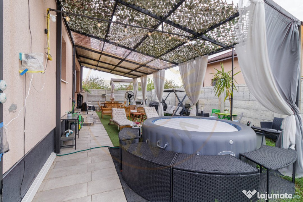 Casa pe parter gata de mutat cu piscina,jacuzzi si canalizar
