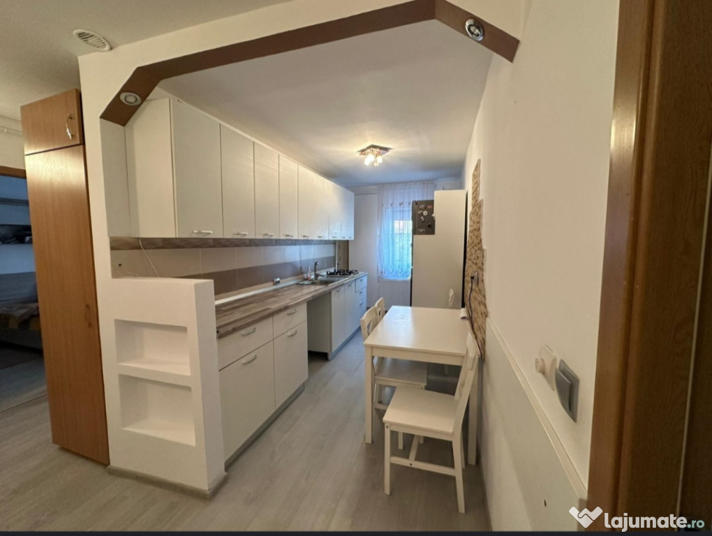 Apartament 2 camere Zărnești - Brașov