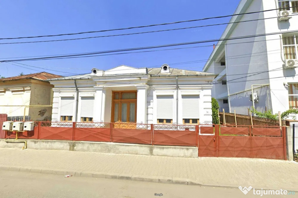 Proprietate unică în Focșani – Casă boierească de vânzare!