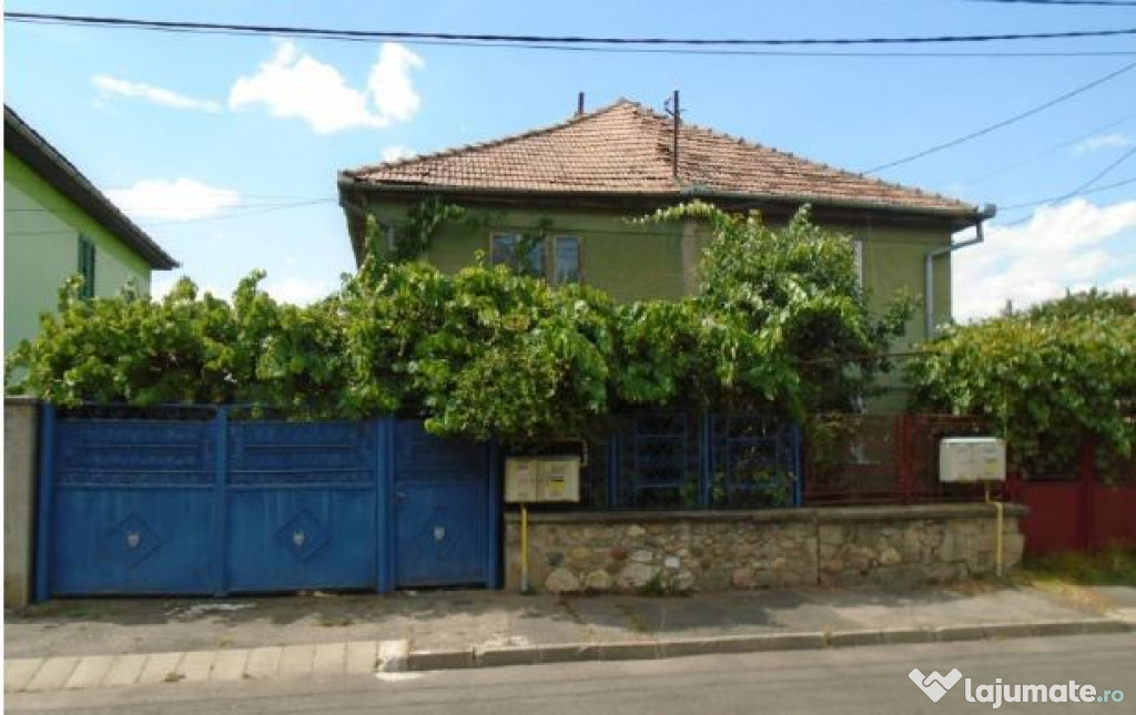 Cota de 3/32 din casa si teren, Loc Sibiu, Jud Sibiu
