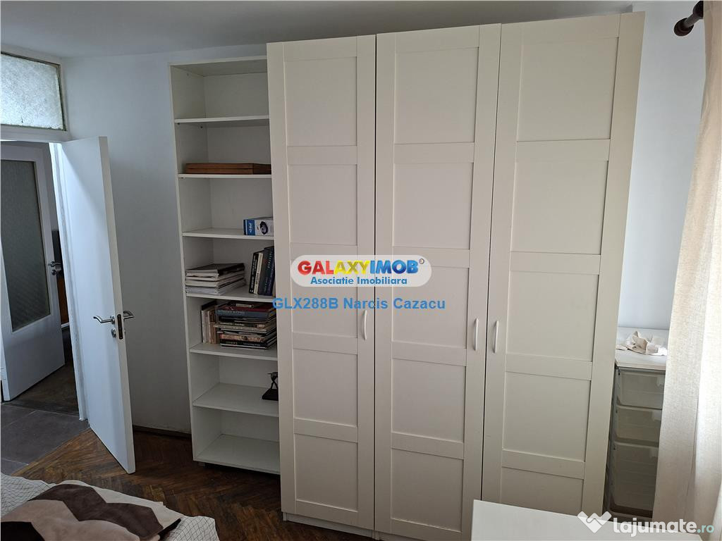 Dacia Mosilor Pizza Hut apartament 3 camere,etaj 6,stradal