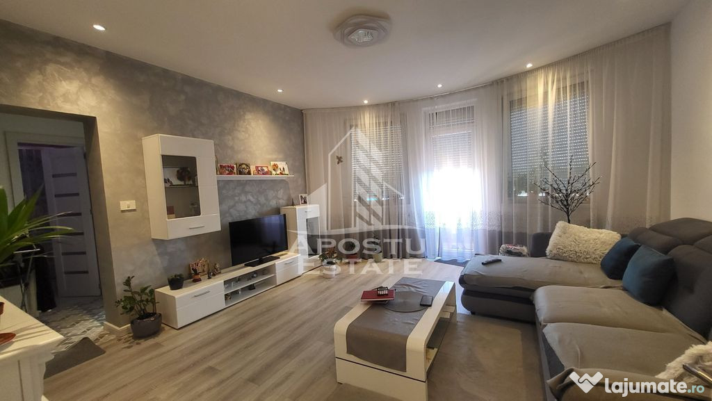 Apartament cu 3 camere,2 bai,renovat,complet mobilat util...