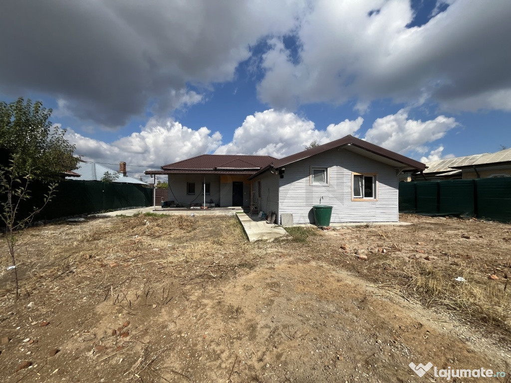 Casa pe parter cu teren 860 mp Cuparu