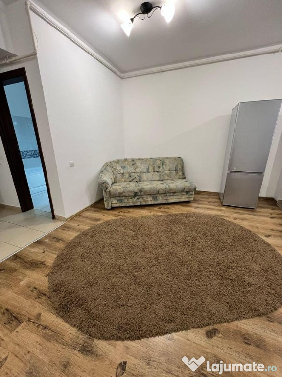 GATA DE MUTARE – APARTAMENT 2 CAMERE MOBILAT ȘI UTILAT 50 MP BOXA