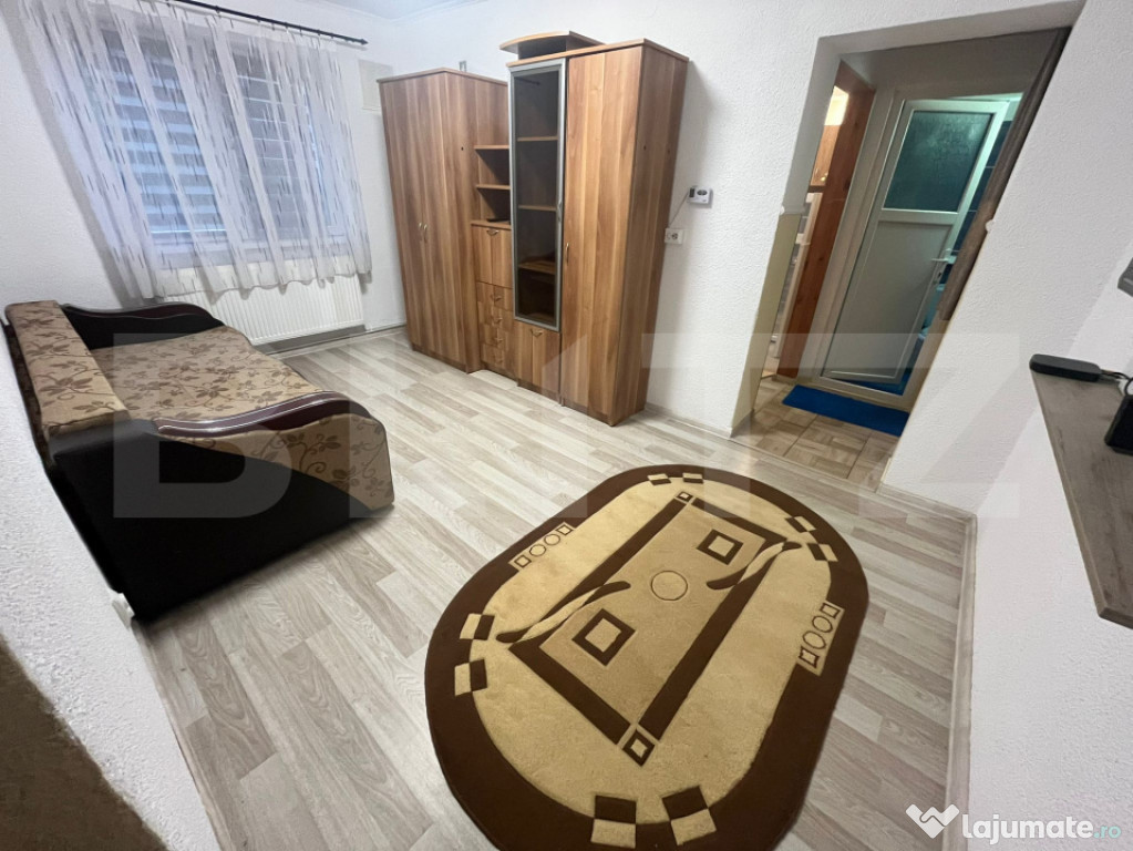 Garsonieră 27 mp utili, mobilată și utilată complet –