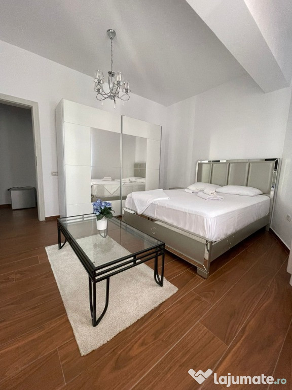 OCAZIE-CASH/RATE/SCHIMB - Studio/2 cam in Twin Residence Mamaia Nord
