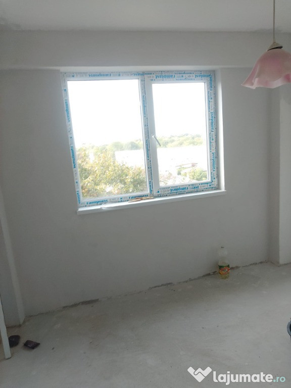 Apartament 3 camere Viziru ,etaj6/10