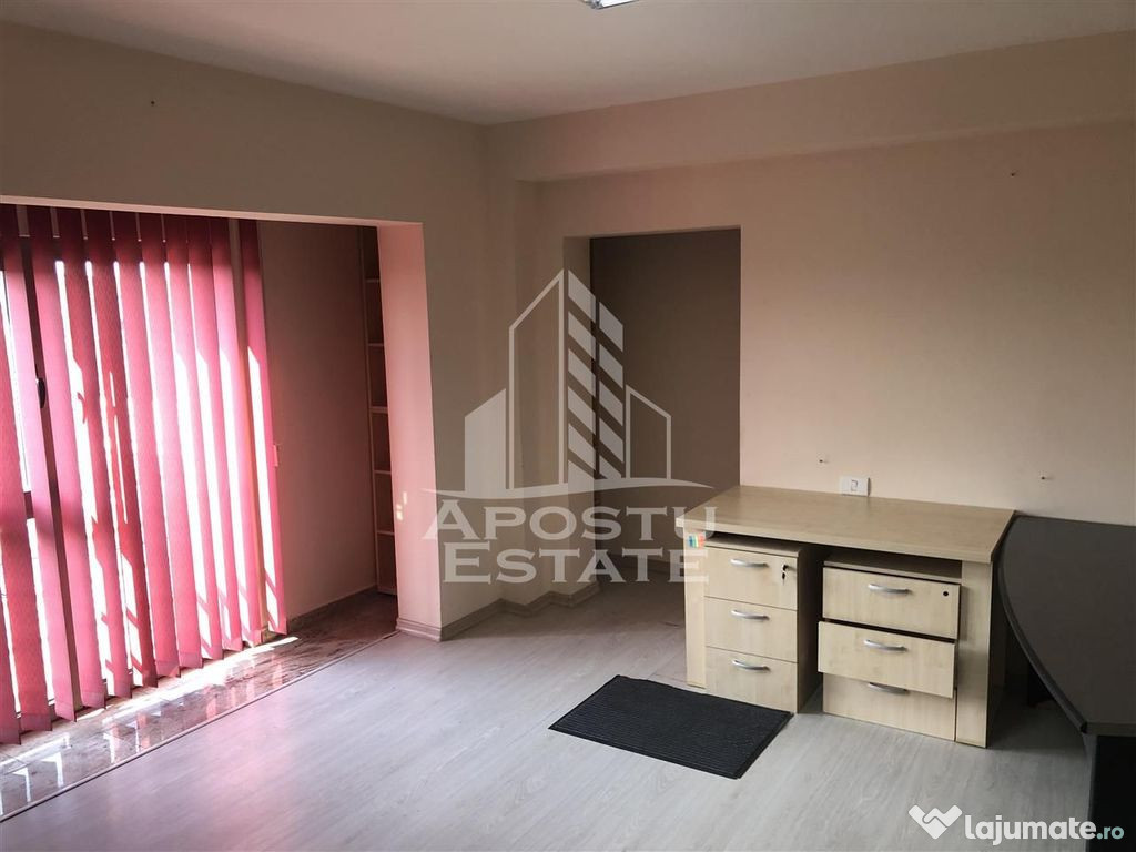 Spatiu birouri 60 mp, 2 camere si 2 bai, Zona Girocului