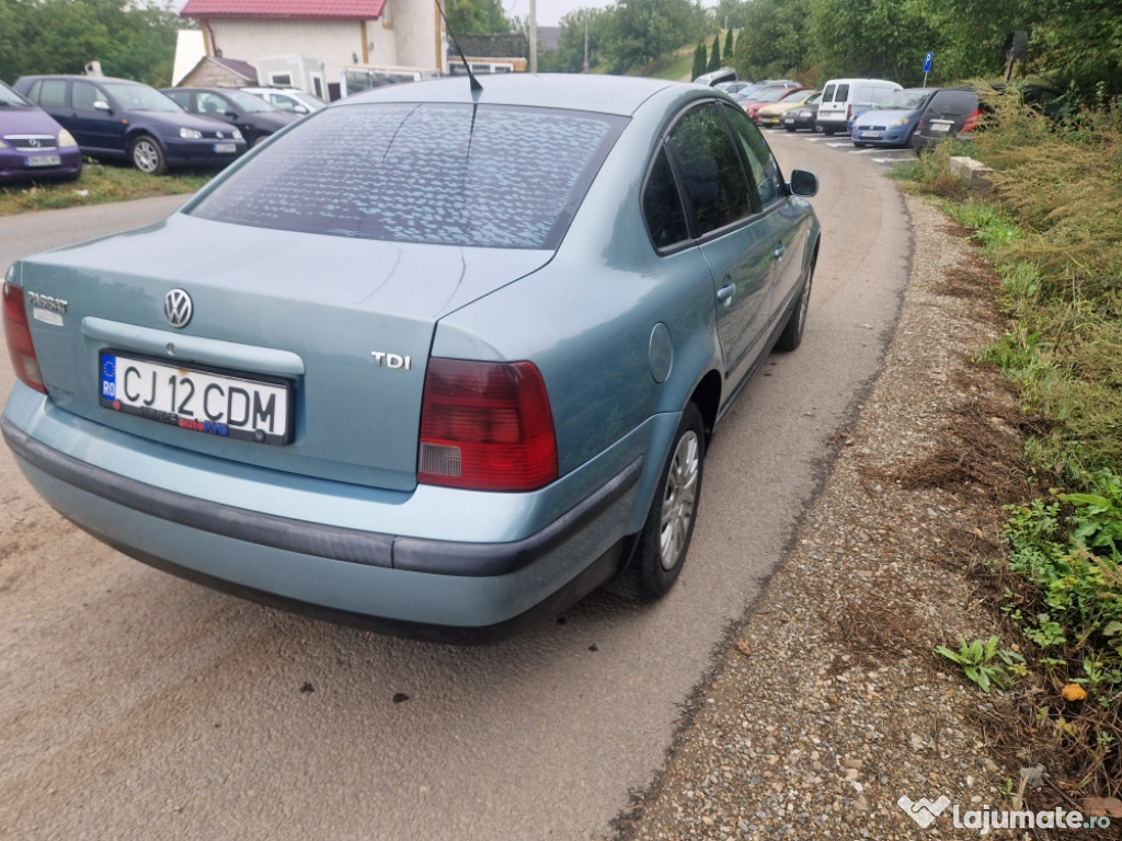 Vând wolkswagen passat